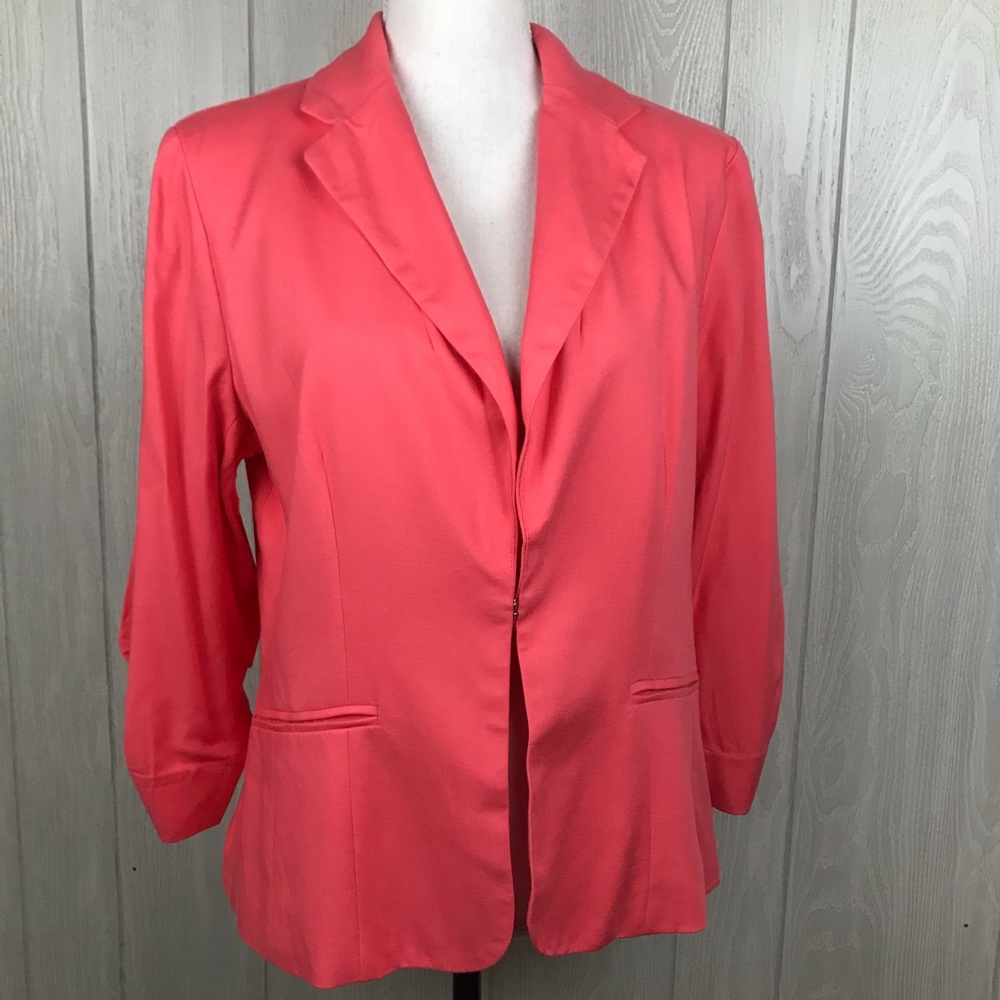 NWT NY&Co coral lined blazer ruched 3/4 length sleeves with pockets